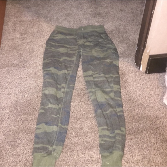 Pants - Camo sweat pants Pants - Camo sweat pants